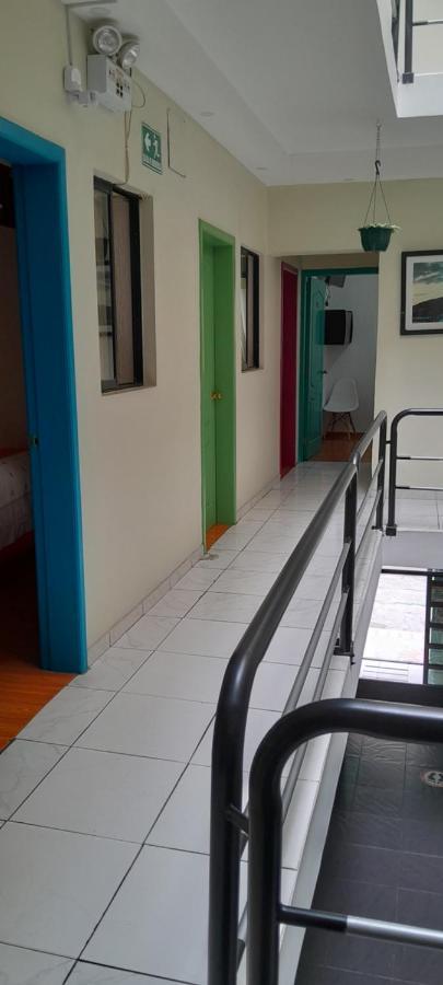 Hostal Brilliant Quito Exterior foto