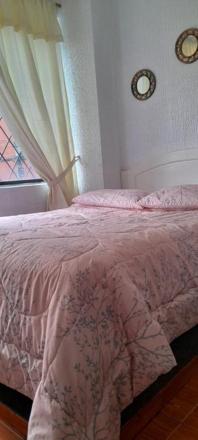 Hostal Brilliant Quito Exterior foto